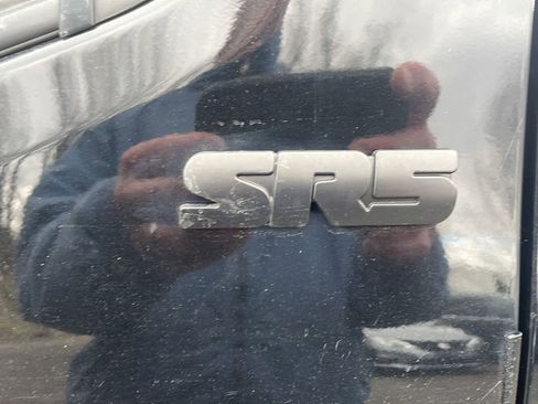 Used 2022 Toyota Tacoma SR5 image 24