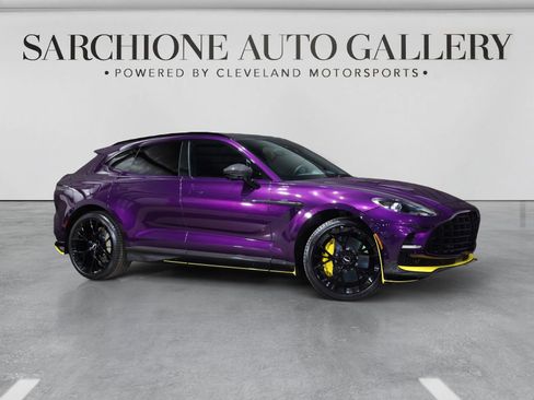 Used 2024 Aston Martin DBX 707 AWD/4WD image 1