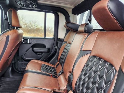 Used 2020 Jeep Gladiator Sport w/ Quick Order Package 24S image 36