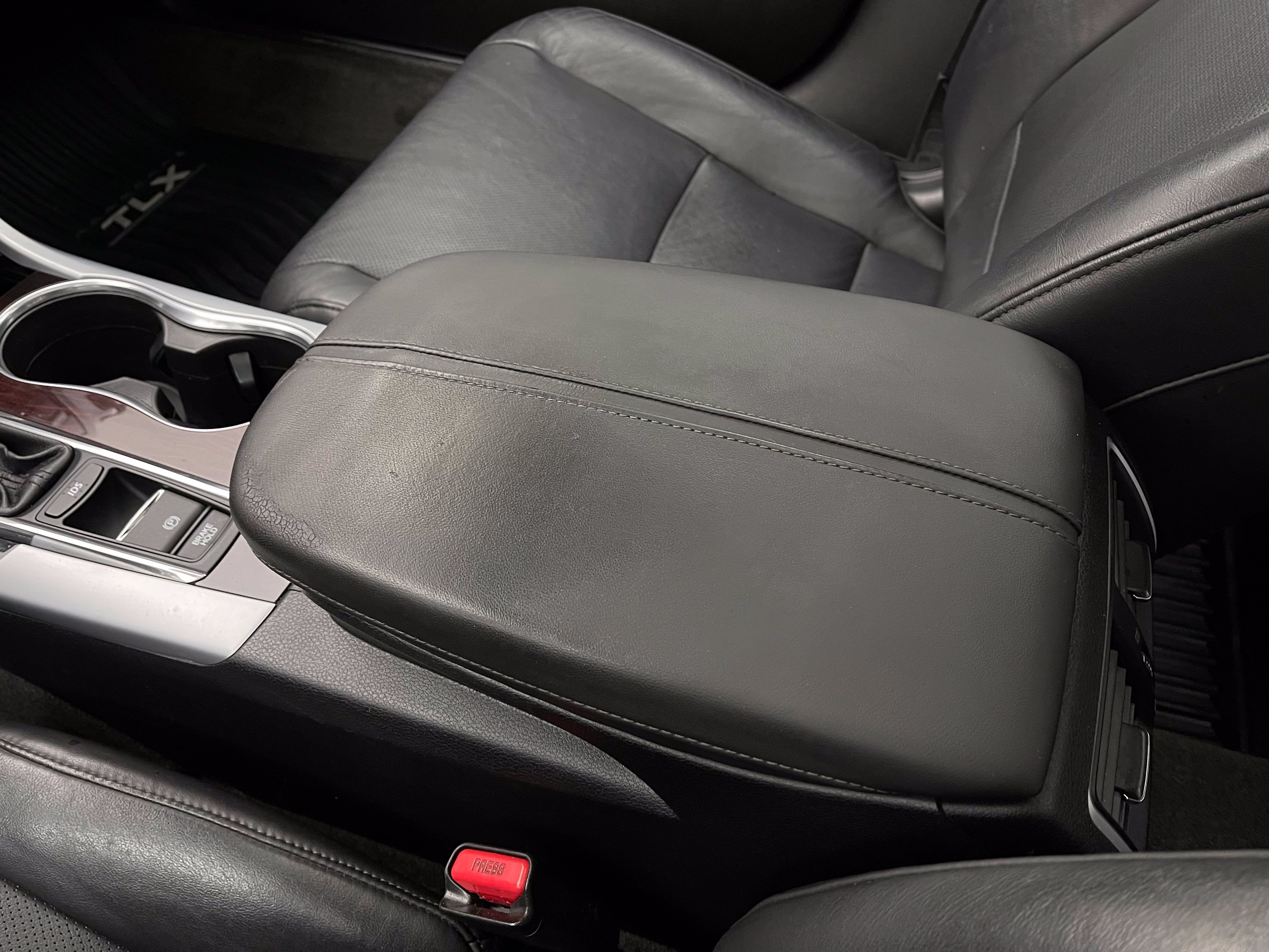 Used 2016 Acura TLX w/ Technology Package FWD image 31