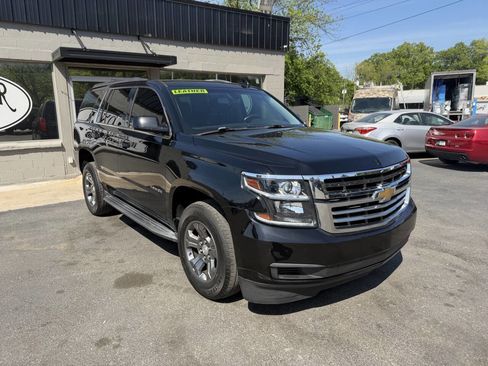 Used 2018 Chevrolet Tahoe LS image 7