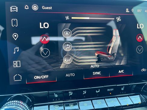 New 2026 GMC Canyon Elevation w/ Convenience Package image 6