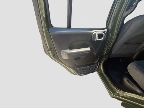 Used 2024 Jeep Wrangler Sport S w/ Convenience Group AWD/4WD image 25