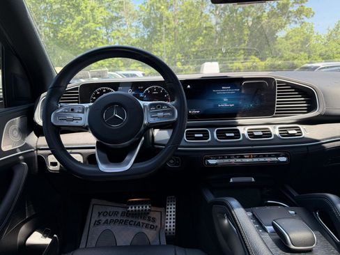 Used 2023 Mercedes-Benz GLS 450 4MATIC image 19