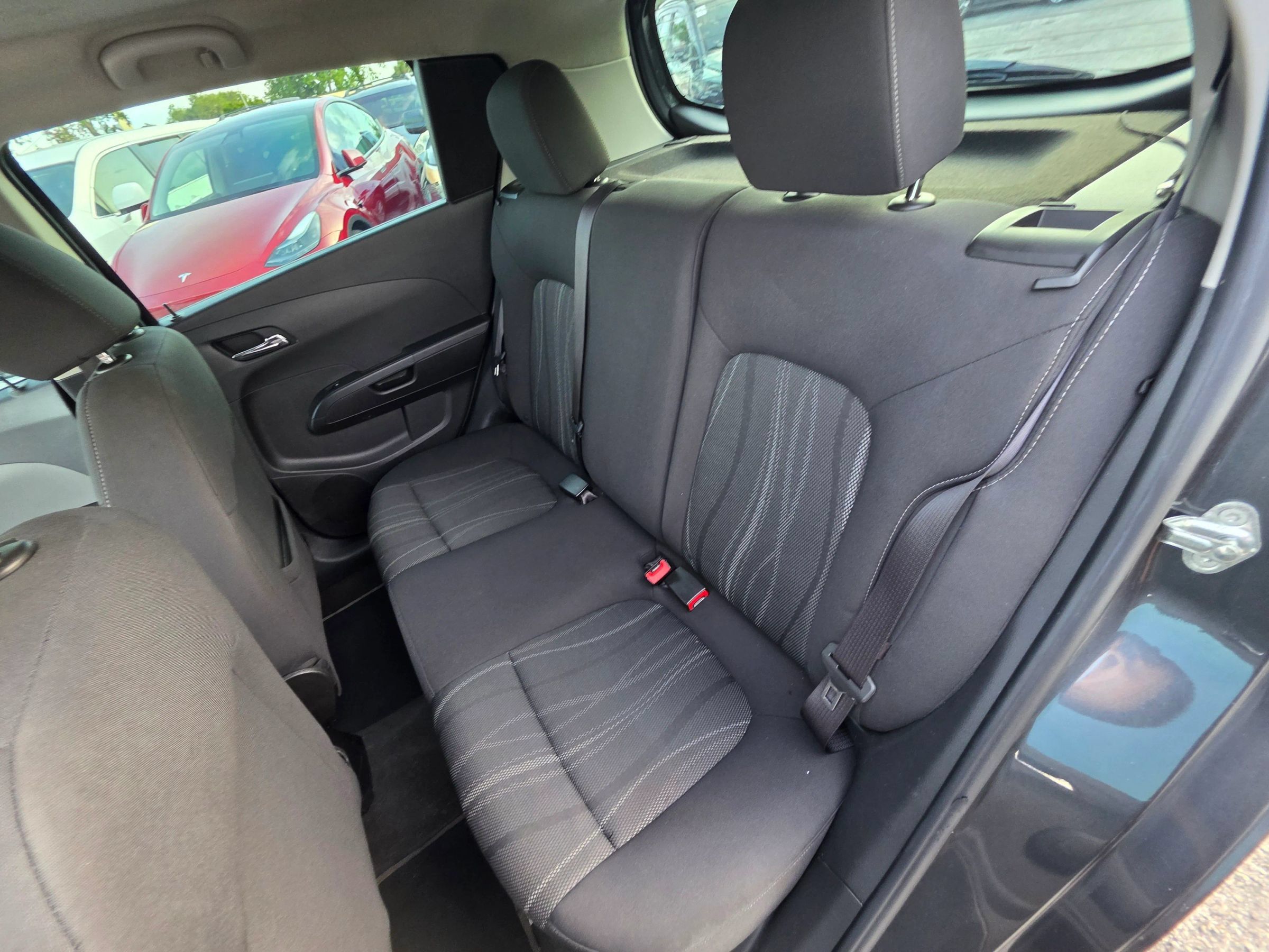 Used 2016 Chevrolet Sonic LT FWD image 15