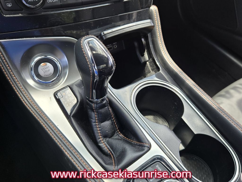 Used 2019 Nissan Maxima SR w/ Premium Package FWD image 25