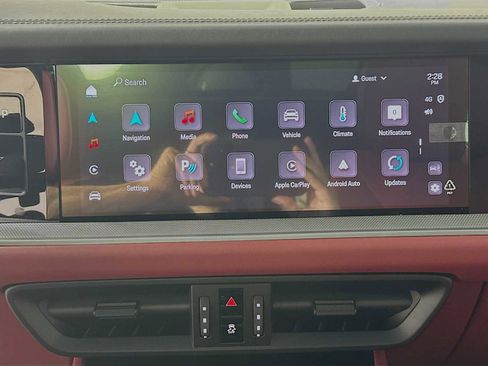 Certified 2025 Porsche Cayenne image 17