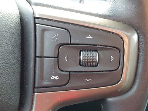 Certified 2022 Chevrolet Silverado 1500 High Country w/ High Country Premium Package image 28