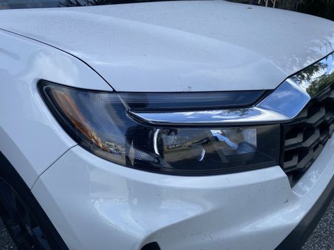 Used 2025 Honda Passport EX-L image 16