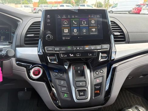 Used 2019 Honda Odyssey Elite image 12