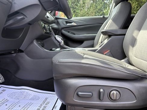 Certified 2023 Buick Encore GX Select w/ Experience Buick Package image 31