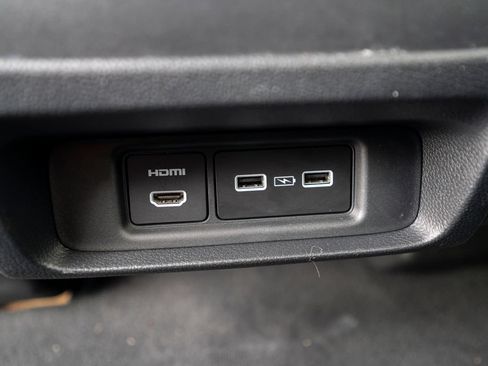 Used 2024 Honda Odyssey Elite image 45
