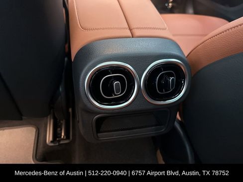 Certified 2026 Mercedes-Benz GLC 300 image 23