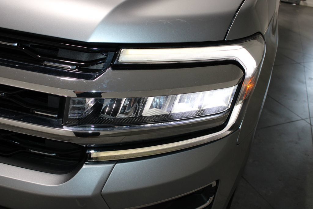 Used 2024 Ford Expedition Max Limited AWD/4WD image 59