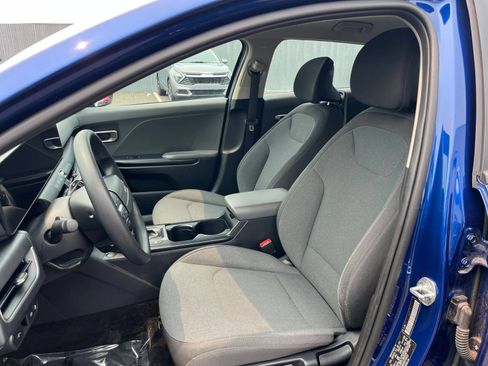 Used 2025 Kia K4 FWD image 31