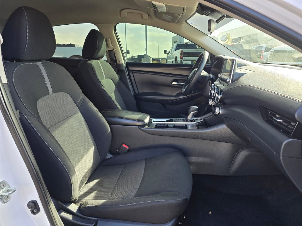Used 2024 Nissan Sentra SV FWD image 15