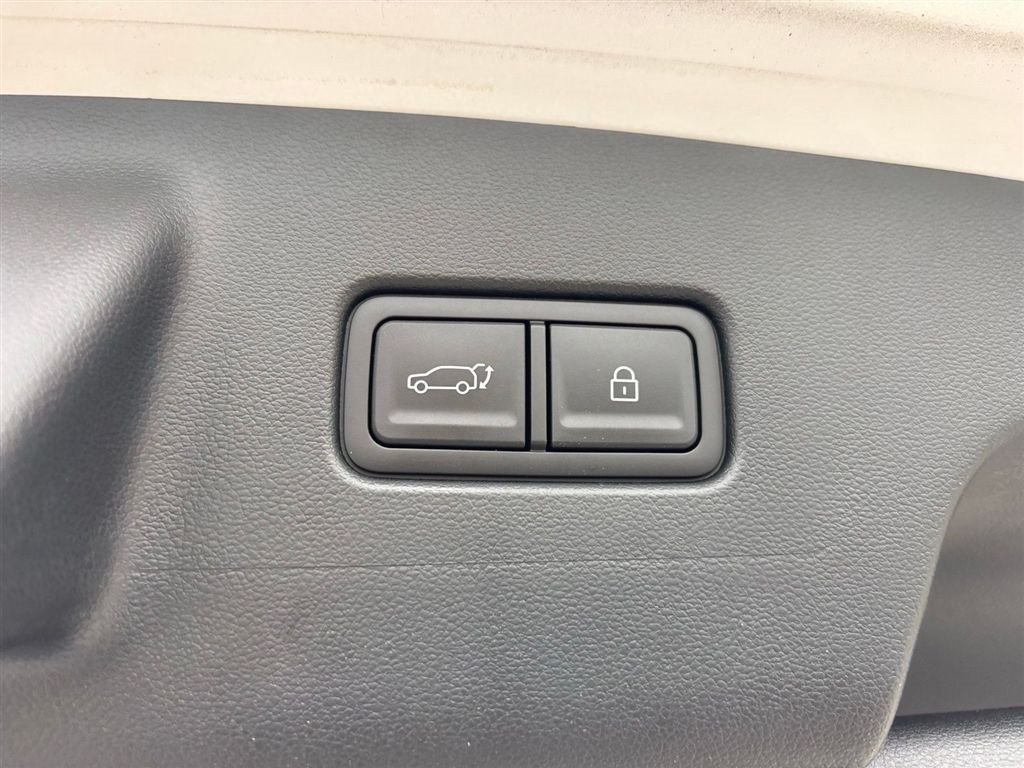 Used 2026 Hyundai Palisade Calligraphy FWD image 18