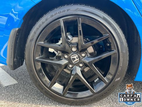 Used 2025 Honda Civic Sport image 17