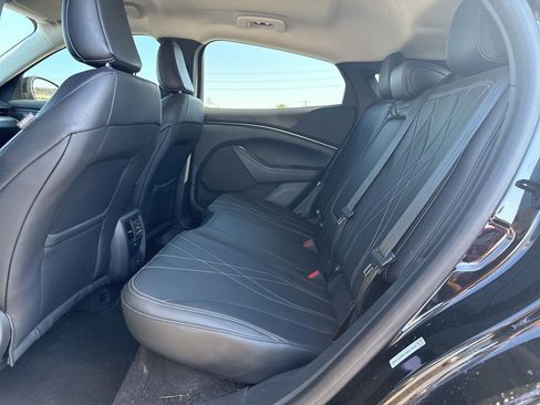 Used 2022 Ford Mustang Mach-E Select w/ Comfort/Technology Package RWD image 9
