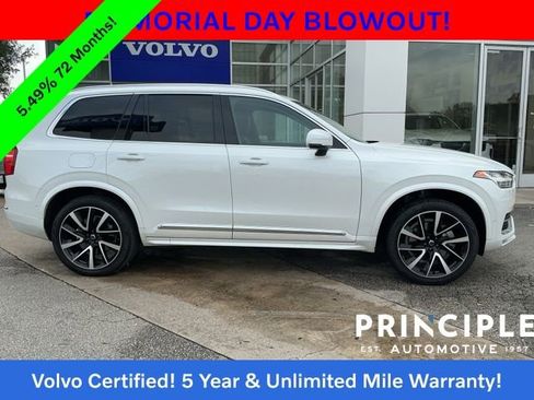 Certified 2023 Volvo XC90 B5 Plus AWD/4WD image 7