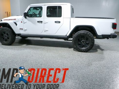 Used 2021 Jeep Gladiator Mojave AWD/4WD image 10