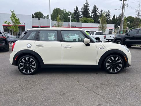 Used 2020 MINI Cooper S FWD image 3