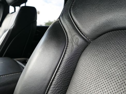 Used 2020 RAM 1500 Limited image 12