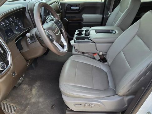 Used 2021 GMC Sierra 1500 SLT w/ X31 Off-Road Package AWD/4WD image 20