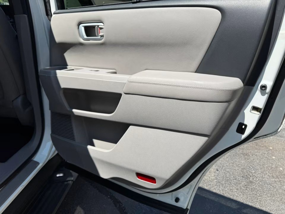 Used 2012 Honda Pilot Touring image 22