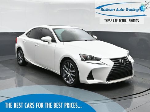 Used 2020 Lexus IS 300 image 1