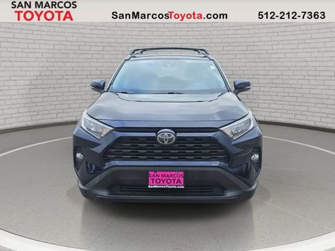 Used 2019 Toyota RAV4 XLE w/ Convenience Package image 2