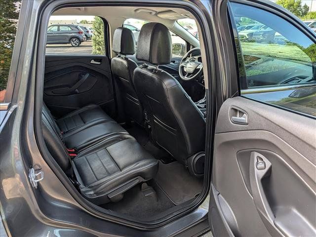 Used 2017 Ford Escape SE FWD image 13