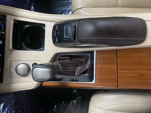 Used 2016 Lexus ES 300h image 20