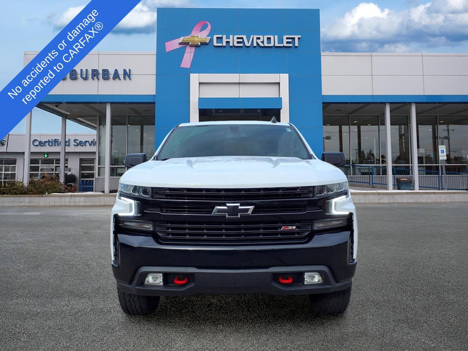 Used 2021 Chevrolet Silverado 1500 LT Trail Boss w/ Convenience Package II AWD/4WD image 2