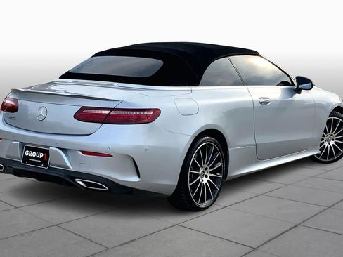 Used 2023 Mercedes-Benz E 450 Cabriolet image 9