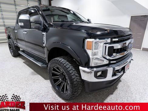 Used 2021 Ford F250 XLT w/ XLT Premium Package AWD/4WD image 6