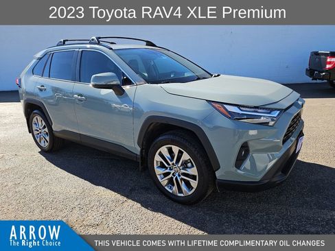 Used 2023 Toyota RAV4 XLE Premium image 1