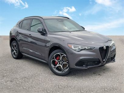 New 2025 Alfa Romeo Stelvio Sprint
