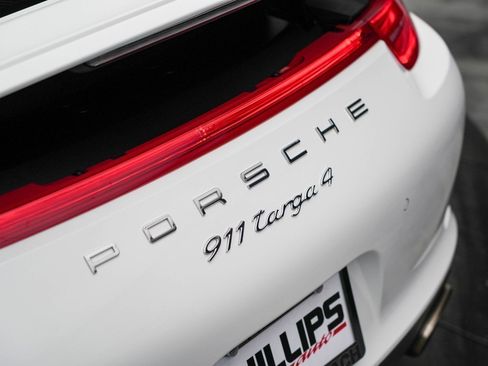 Used 2015 Porsche 911 Targa 4 AWD/4WD image 23