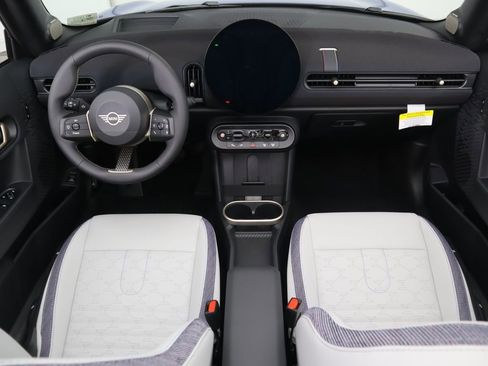 Used 2026 MINI Cooper Convertible image 23