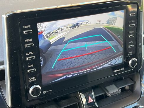 Certified 2021 Toyota Corolla LE image 23