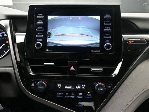 Used 2024 Toyota Camry LE image 12