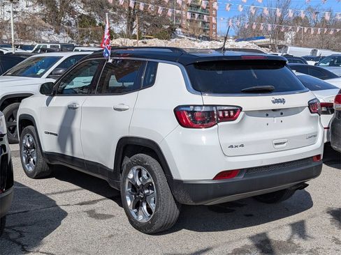 Used 2021 Jeep Compass Limited image 9