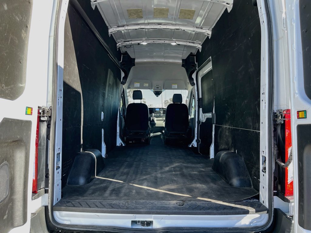 Used 2024 Ford Transit 250 148 High Roof w/ Load Area Protection Package RWD image 29