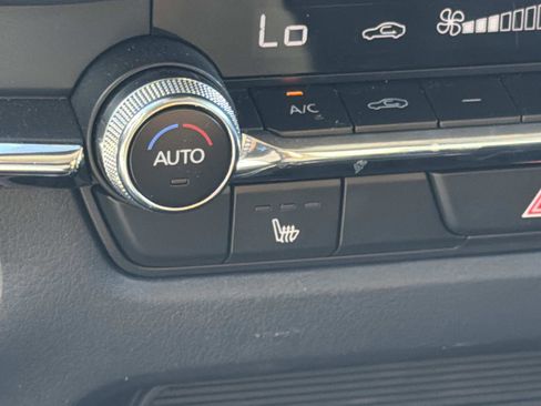 Used 2025 MAZDA CX-30 AWD 2.5 S w/ Preferred Package image 15