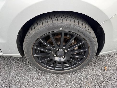 Used 2009 Ford Focus SES FWD image 10