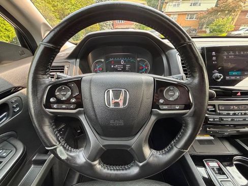 Used 2021 Honda Pilot Elite image 15