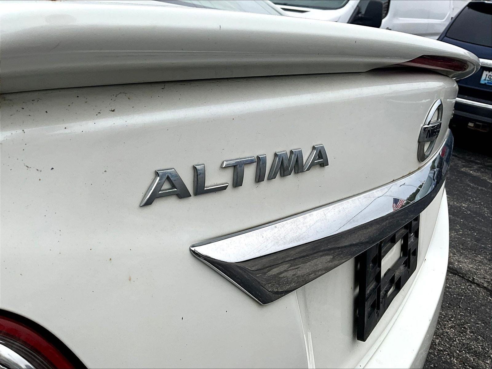 Used 2013 Nissan Altima 3.5 SL w/ Technology Pkg FWD image 24
