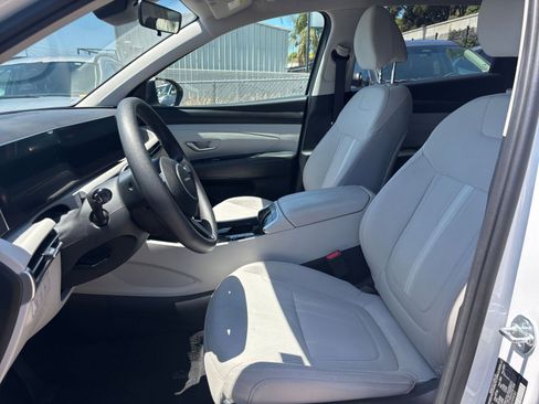 Used 2025 Hyundai Tucson SEL FWD image 29