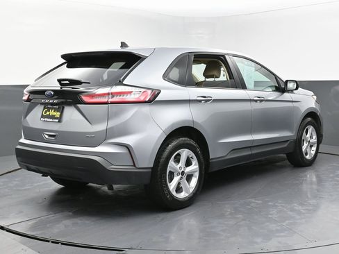Used 2024 Ford Edge SE image 5
